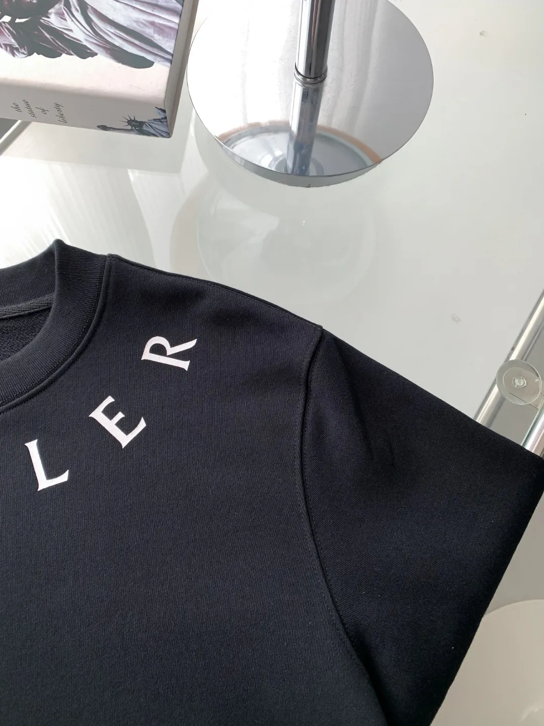 400g ， 。 ， ， ， ， ， ， Hot Sale， ， ，os ， 。 ：Black White Size：S M L XL